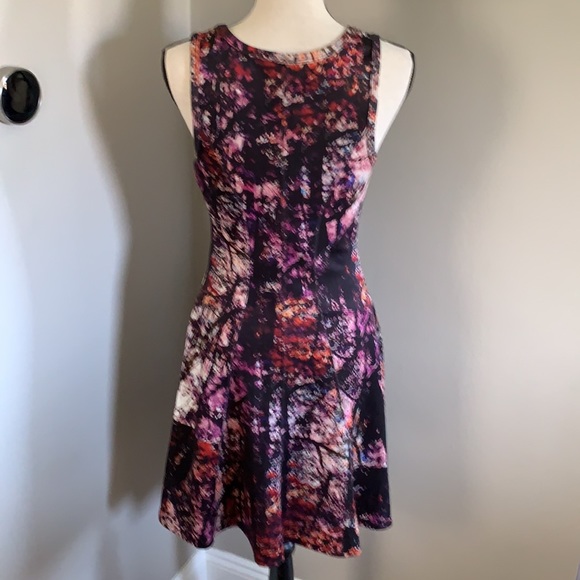 Karen Kane Avant Garden dress NWT $138 - Picture 7 of 12